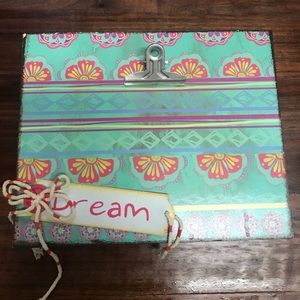 Decorative Note or Picture Holder